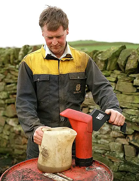 Manuelle Fasspumpe Handpumpe Viton_3.webp